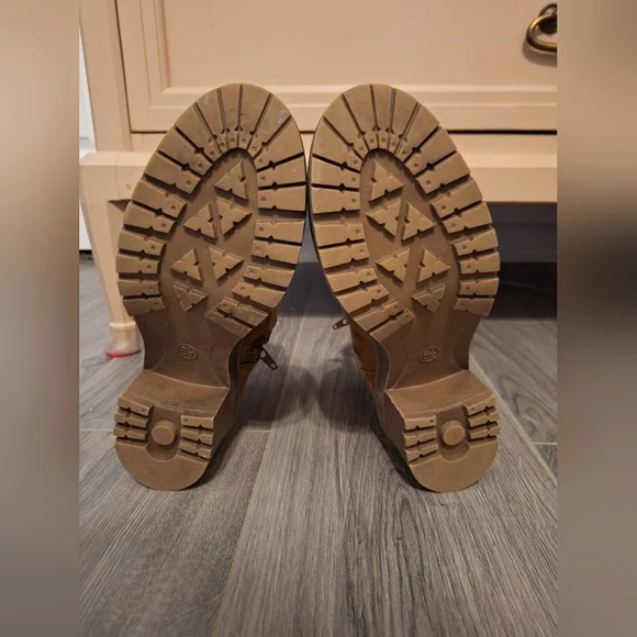 SM New York brown boots Size 6 1/2 - Picture 8 of 8